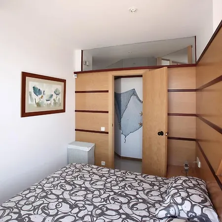 Views 아파트 시체스